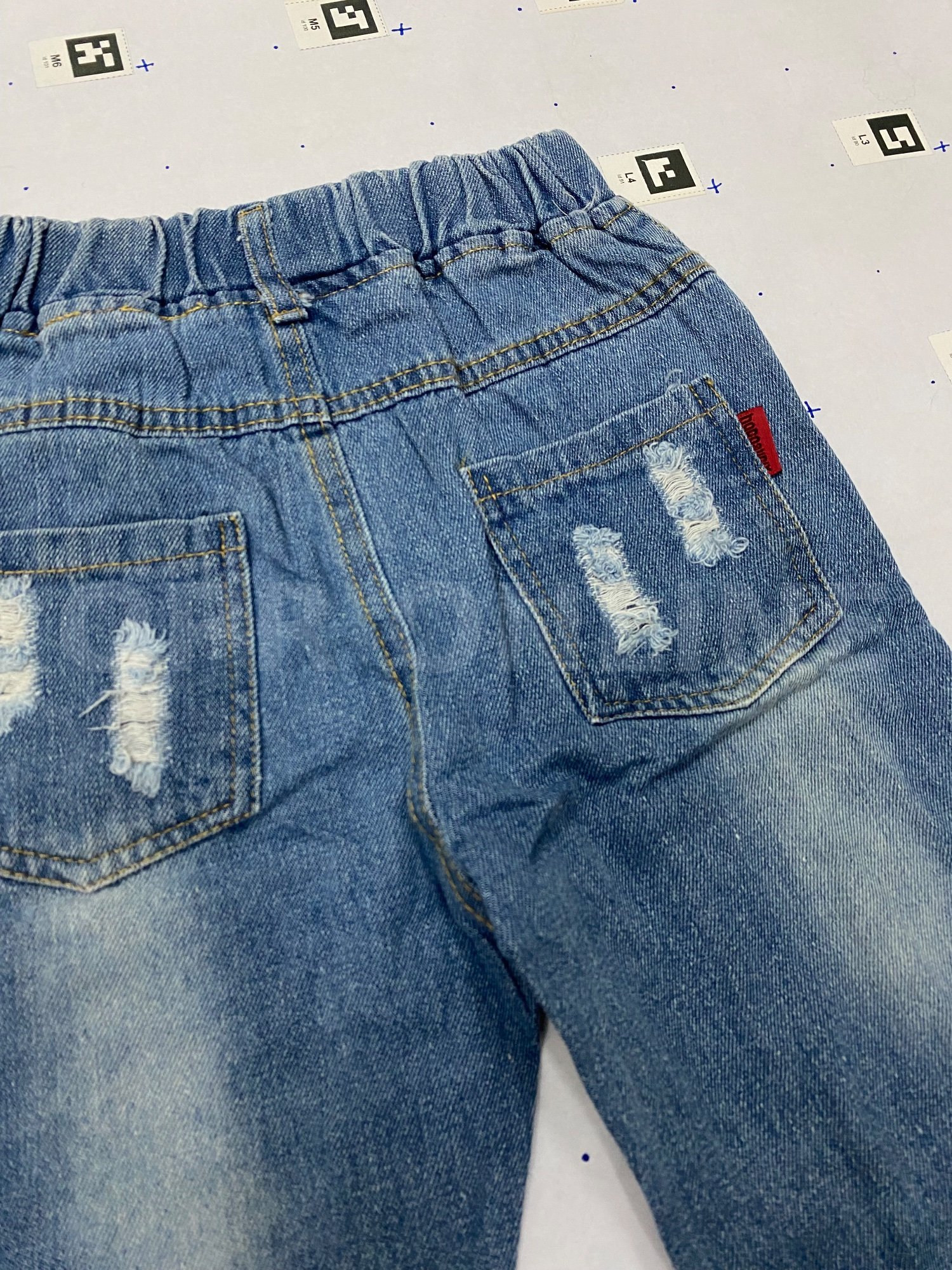 ชุด เซตเด็กเสื้อยืด + กางเกง ยีนส์ขายาวเด็ก 4-5ขวบ size 110