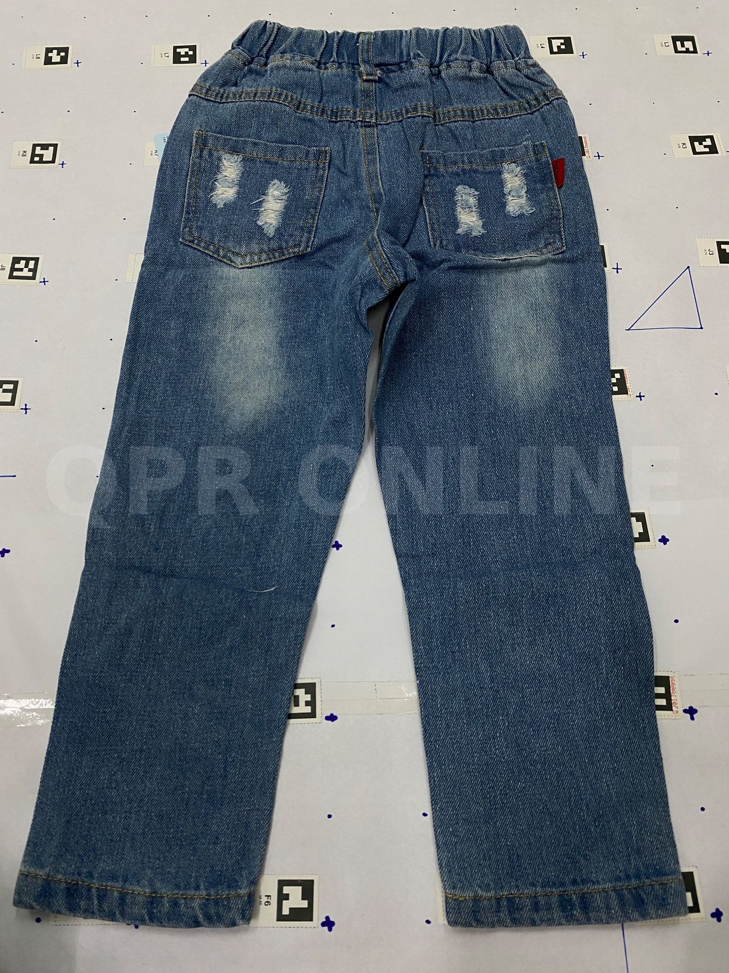 ชุด เซตเด็กเสื้อยืด + กางเกง ยีนส์ขายาวเด็ก 4-5ขวบ size 110