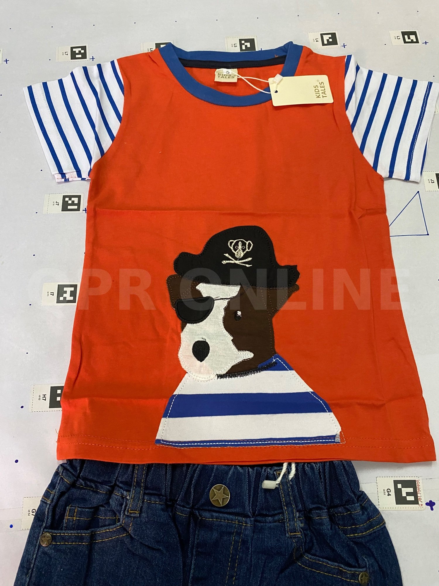 ชุด เซตเด็กเสื้อยืด + กางเกงยีนส์เด็ก 4-5 ขวบ size 110