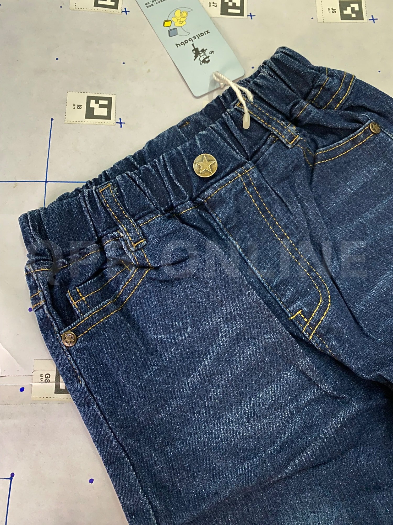 ชุด เซตเด็กเสื้อยืด + กางเกงยีนส์เด็ก 4-5 ขวบ size 110