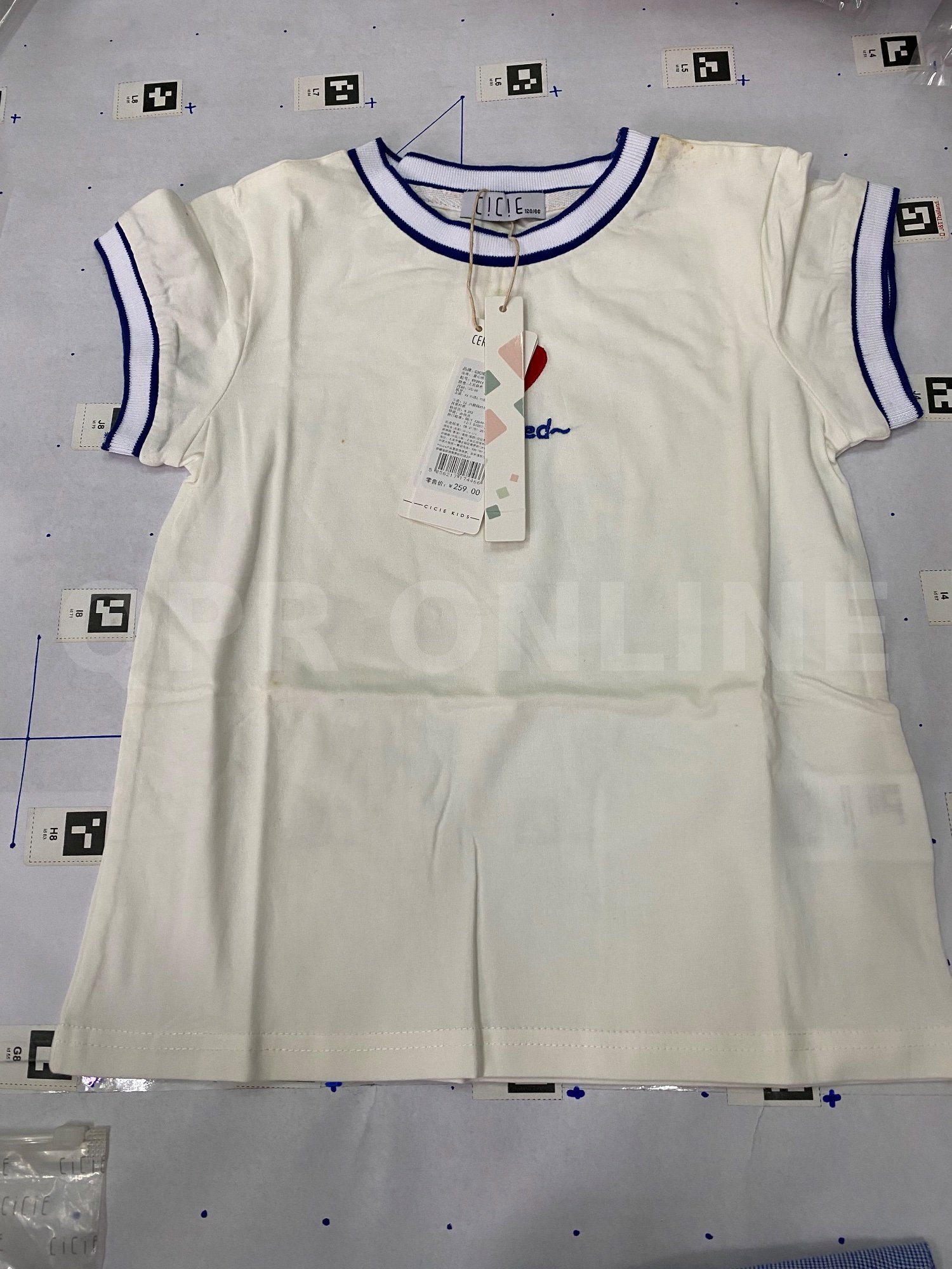*สินค้ามีตำหนิ *ชุดเซทเสื้อยืด+กางเกงกระโปรง เด็กโตผู้หญิง 5-6 ขวบ size 120