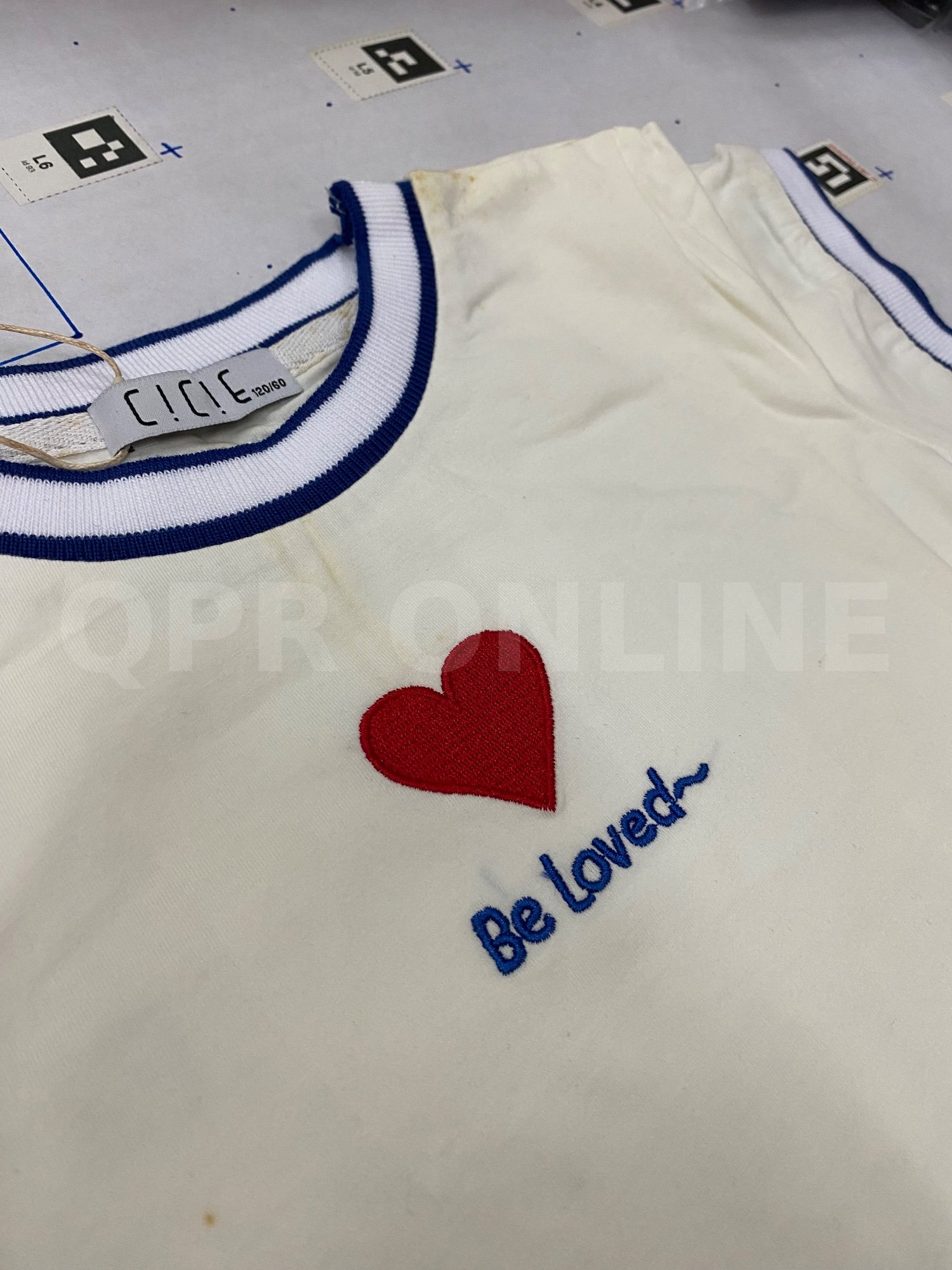 *สินค้ามีตำหนิ *ชุดเซทเสื้อยืด+กางเกงกระโปรง เด็กโตผู้หญิง 5-6 ขวบ size 120