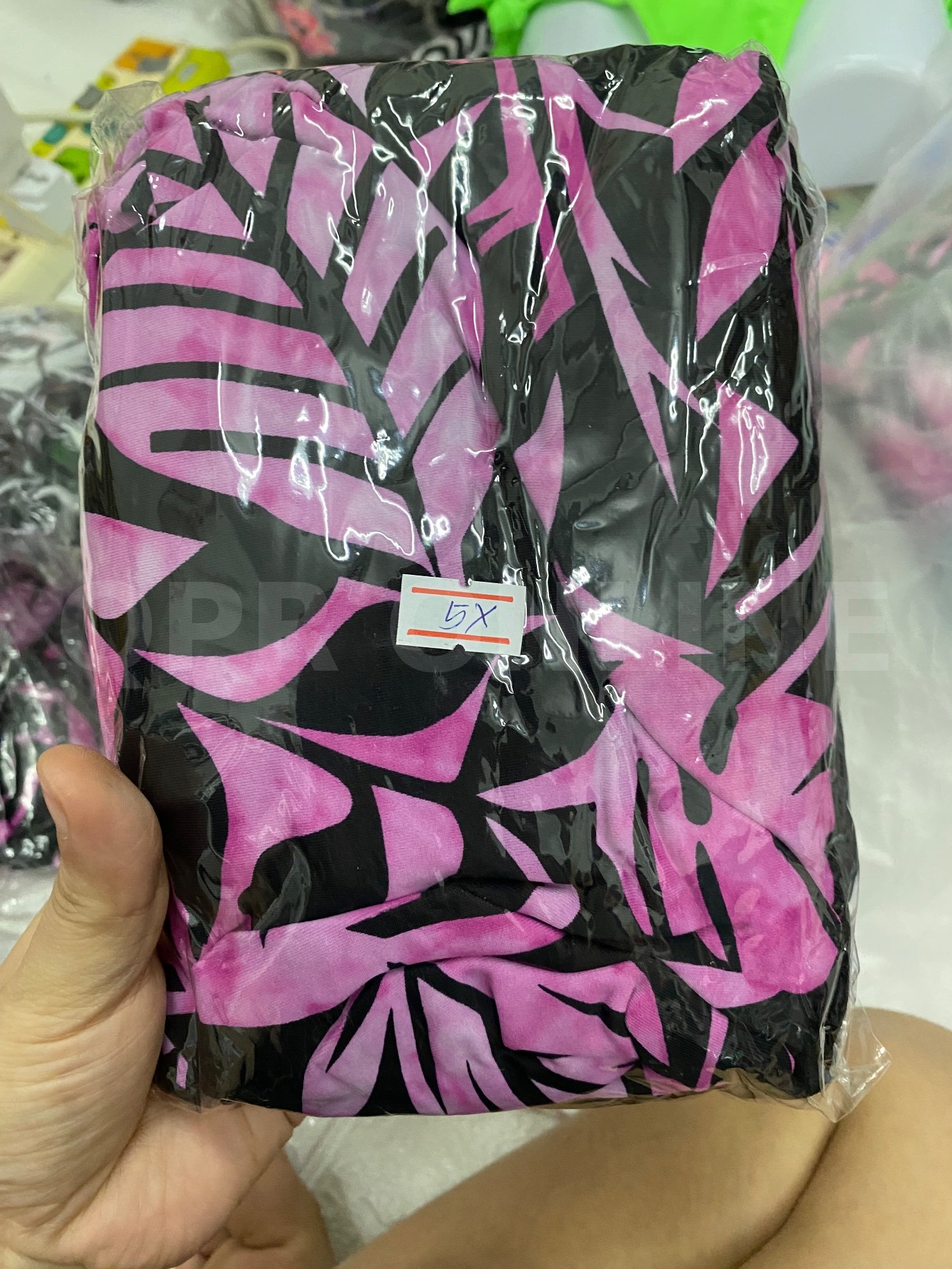 ชุดว่ายน้ำบอดี้สูท +กระโปร่งสั้น 5 XL